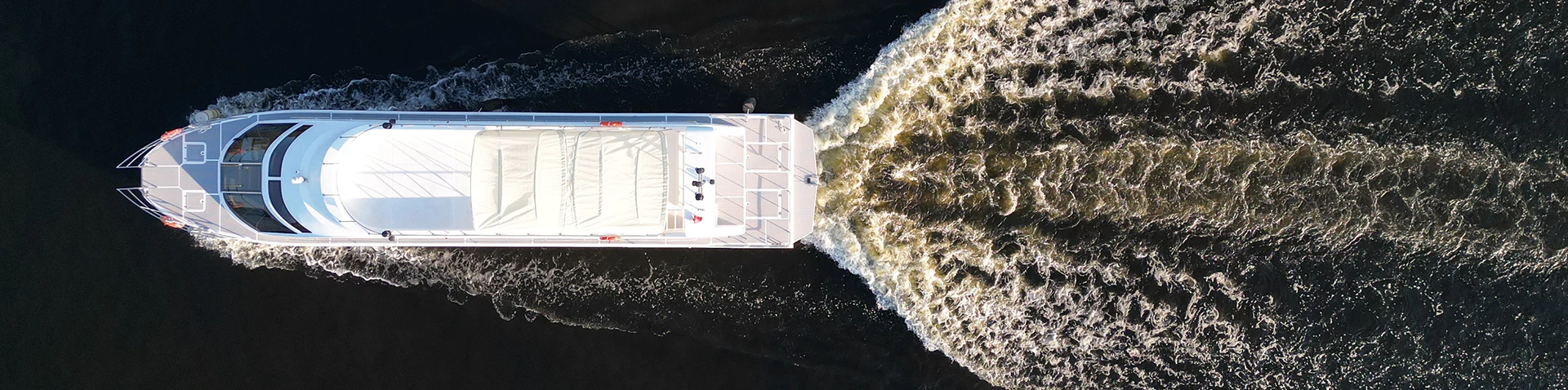 Monohull Passenger Boat