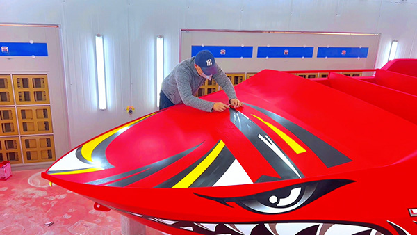 Lawada Commercial Boats: Embracing Painting Technology, Say Goodbye to Stickers!