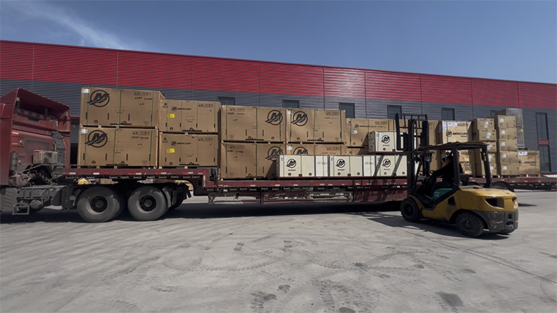 Two Truckloads of Imported Mercury Engines have arrived at the Lawada® Company!
