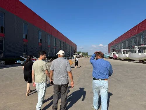 LAWADA® Receives Pakistani Partners for Factory Tour and Business Communication