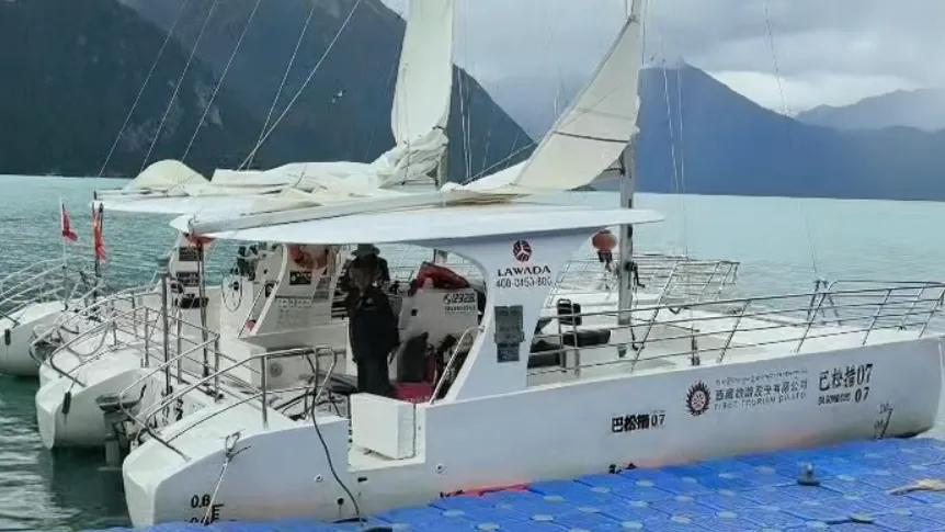 LAWADA® 30FT Commercial Catamaran Successfully Deployed & Started Sea Trials at Basongcuo Lake, Xizang