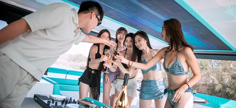 Enclosed Luxury Party Yacht