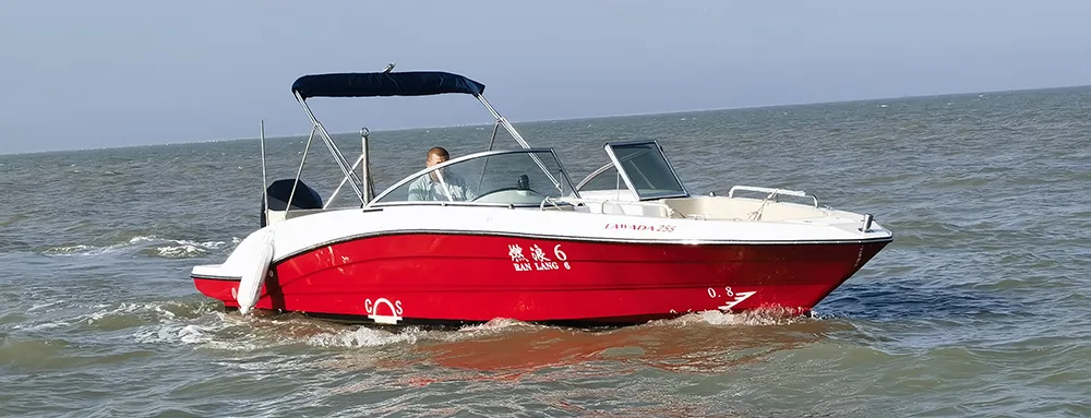 255 Deck Boats