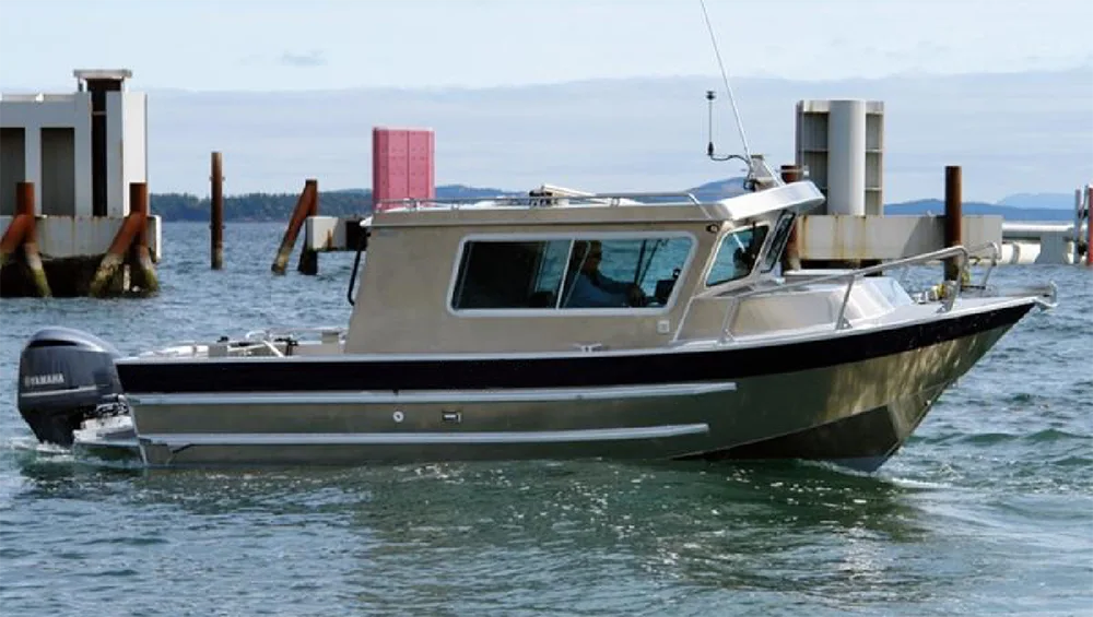7.5m Fire Boat