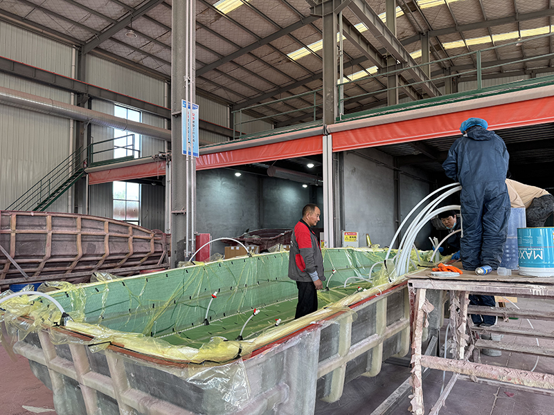 fiberglass boat hulls